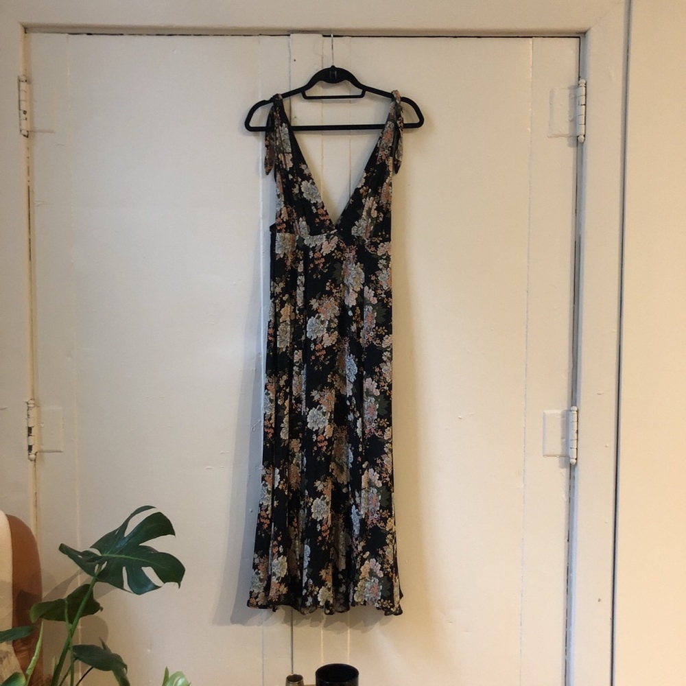 Reformation low v neck floral dress